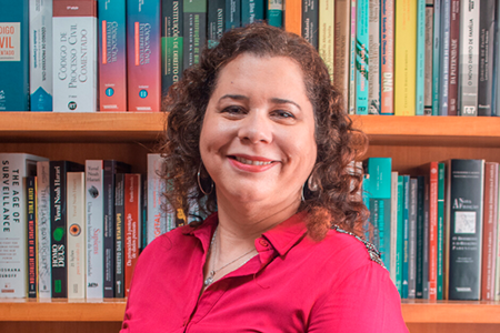 Foto de Lúcia Maria Teixeira Ferreira